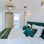 Cannes: Carlton Appartement 6P