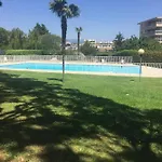 Superbe Residence Avec Piscine Et Tennis