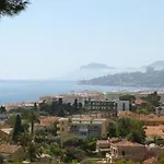 Rental Apartment Le Mont Joyeux - Antibes Juan-Les-Pins, 1 Bedroom, 4 Persons