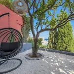 Proche Monaco, Vue Mer, Acces Plage Et Jardin Privatif