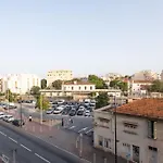 A12 - 1 Bdr Centre Train Station 5 Min Sea - Ac, Parking & Terrace