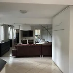 Location Studio Cagnes Sur Mer Piscine ,Jardin Et Proche Mer
