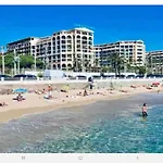 Plage Et Commerces 218