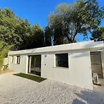 Six Fours Les Plages Logement Maison