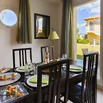 Apartment 500 M From The Beach In The Var