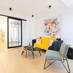 Magnificent Renovated 4-Room Apartment - Croisette Carre D'Or