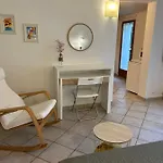 Beautiful Studio + Large Terrace Near The Beaches.