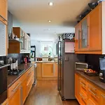 Superb Villa, Swimming Pool, Secluded Gardens