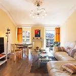 Iconic 2 Ap4375 By Riviera Holiday Homes