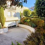 Bel Appartement De Standing En Bord De Mer