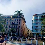 Promenade Des Anglais /Carre D'Or - 2 Mins Plages