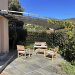 T2 En Rez-De-Jardin Avec Terrasse Au Rayol-Canadel - Fr-1-100-283