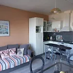 Charmant T2 Vue Mer A Cassis