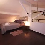 Duplex 3 Pieces 4 Couchages Au Suquet A 2 Mn A Pied Du Port De Cannes, Du Centre, De La Mer Et Du Palais Des Festival