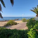 Studio Jardin Piscine Chauffee Clim Acces Plage