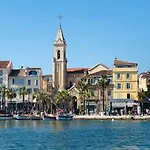 T3 Plein Centre De Sanary