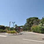 1 Bedroom Beautiful Apartment In Sainte-Maxime