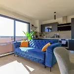 Select'Sohome - Appartement Face A La Mer Avec Piscine A Bormes-Les-Mimosas - Capnat-C04