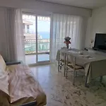 1 Meter From Monaco. 5 Min By Elevators To Larvotto Beach.