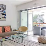 Le White Pearl : Apt 4 Prs, Parking, Clim