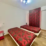 Vieux Port Two Bedroom Apartment A11