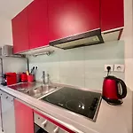 Vieux Port Two Bedroom Apartment A11