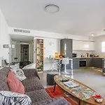 Old - Center Antibes 2 Bedroom Modern Place