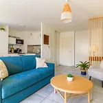 Select' -T3 Au Coeur Du Lavandou A Proximite Des Commerces Et Des Plages Avec Parking Et Piscine - Eden-E31