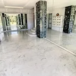 Luxury Amazing 3 Bedrooms, 3 Bathrooms On The Croisette 408