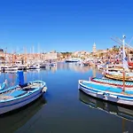 Bel Appartement Proche Du Port