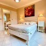 La Rotonde By Scls Locations