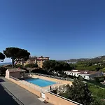 Appartement Climatise Avec Piscine Et Mezzanine, A 200M De La Mer Et Commerces Aux Issambres - Fr-1-768-53