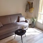 Tres Joli Studio A 150 M De La Mer