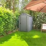 Appartement F4 En Residence Rez De Jardin