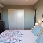 Appartement Pinede Man Yelle