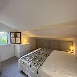 Studio Mezzanine Avec Jardin Privatif, Parking Et Clim - Saint-Raphael - Fr-1-226A-81