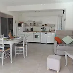 Petit Paradis A Saint Mandrier 1 Chambre Plage A 4 Mn Clim Parking Wifi