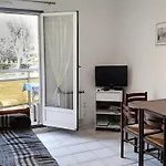 T2 Cabine Proche Plages Et Commerces Avec Garage A Bormes-Les-Mimosas - Fr-1-610-60