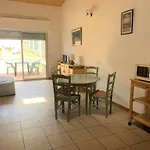 Saint Georges De Didonne - Maison Mitoyenne - Terrasse Et Jardin Clos - Droite
