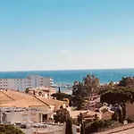 Studio Climatise Avec Piscine, Vue Mer