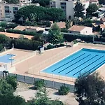 Studio Climatise Avec Piscine, Vue Mer