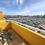 Agreable Appartement Avec Vue Sur Le Port De Plaisance - 4 Pers