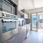 Magnifique 2 Pieces Vue Mer - Parking Proche Plage