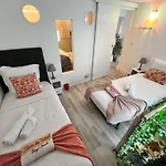 La Diva Du Festival - 10 Mn A Pied Palais & Plages - Cosy & Calme - Clim - Wifi