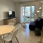 Apartment Juan Les Pins Sea View In The Heart Of Town With Its Merchants