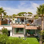 Villa D'Exception Avec Piscine A 300 M De La Mer A Sainte Maxime - Villa Oceane