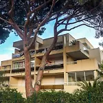 Apartment Jardin De La Fontaine-3 By Interhome
