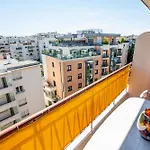 Comfort 6 People Apartment By Connexion