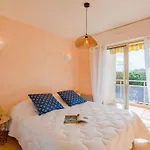 Apartment Le Riviera By Interhome