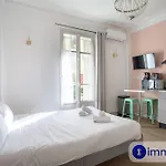Charming Air-Conditioned Studio With Balcony